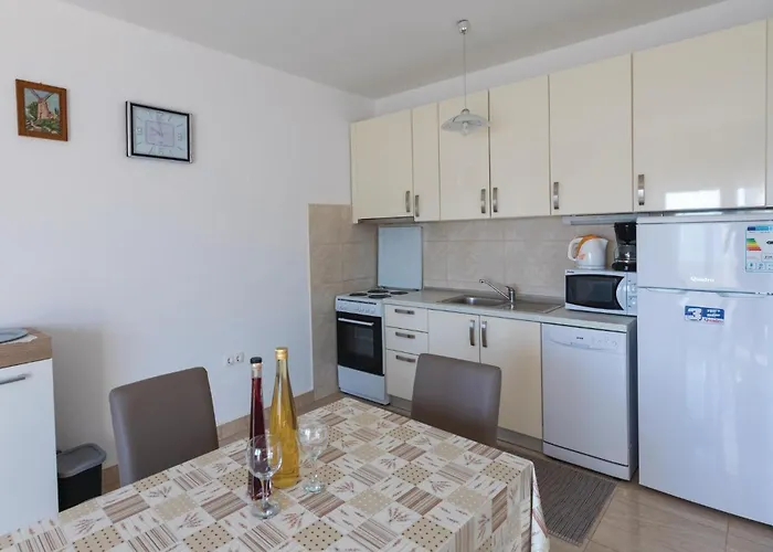 Apartment One-Bedroom Apartment Klek With Sea View 07 *