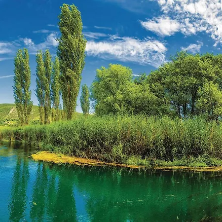 Daire One-bedroom With Sea View 07 Klek